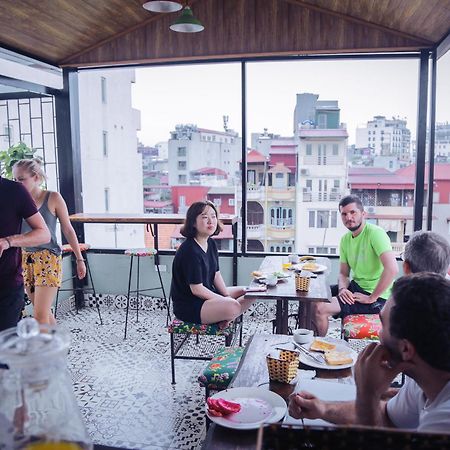 Halley Hostel Hanoi Exterior photo